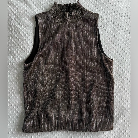 Banana Republic Sparkly Silver Top - Picture 1 of 3